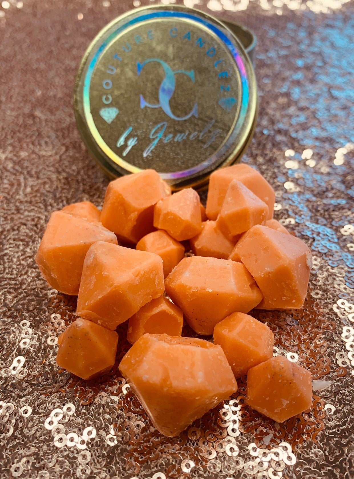 Couture Candlez by Jewelz luxury wax melts with notes of almond, berries, & rose (Bijou Berries)